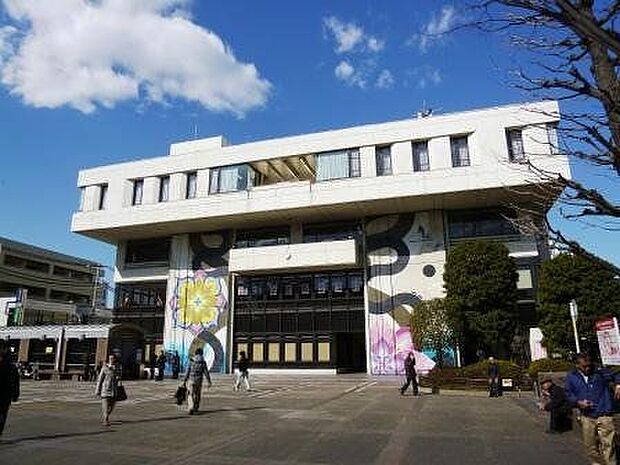 世田谷区立烏山図書館世田谷区立烏山図書館 1000m