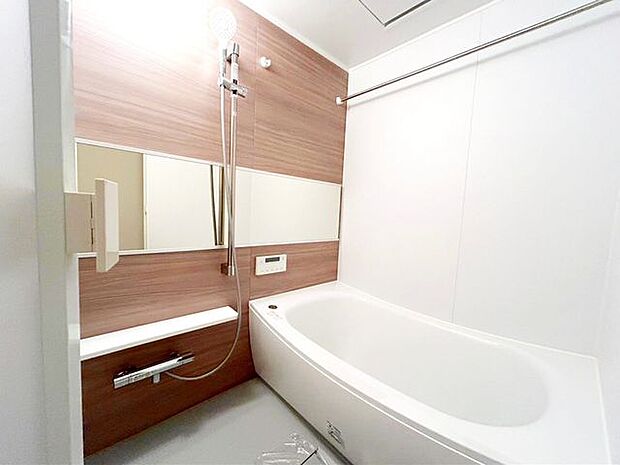 ☆ユニットバス☆便利な浴室換気乾燥機付き♪1日の疲れをリフレッシュできるバスタイムに♪