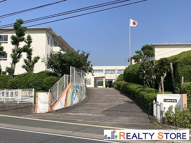 宗像市立東郷小学校 徒歩14分。 1060m