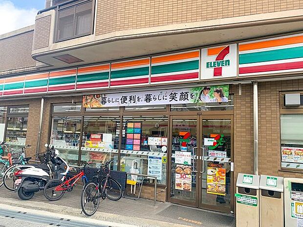 セブンイレブン高槻富田5丁目店 220m
