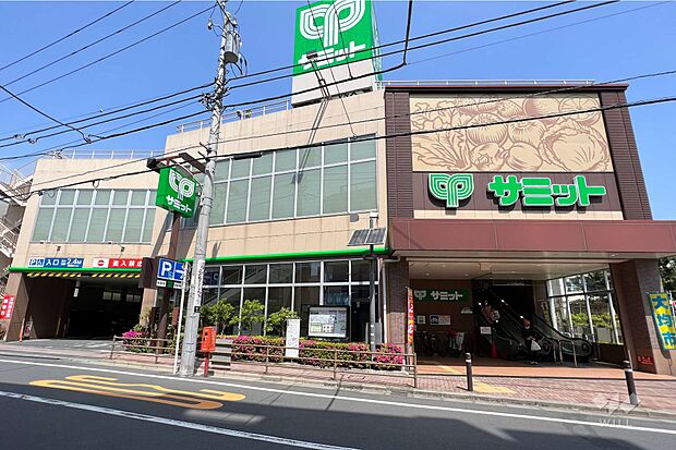 サミットストア(荏原4丁目店)の外観