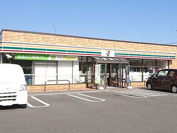 セブンイレブン 秋田割山店 400m