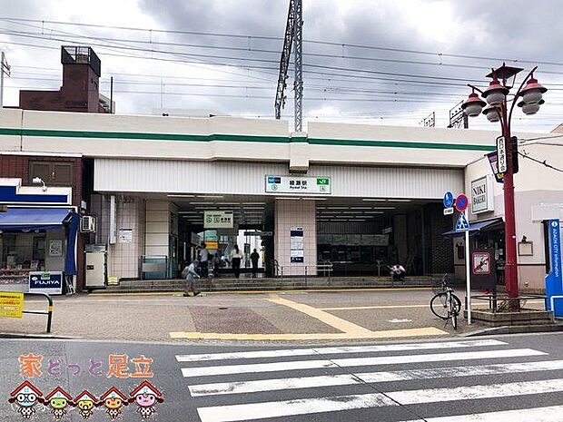 常磐線「綾瀬」駅 撮影日(2022-07-08) 720m