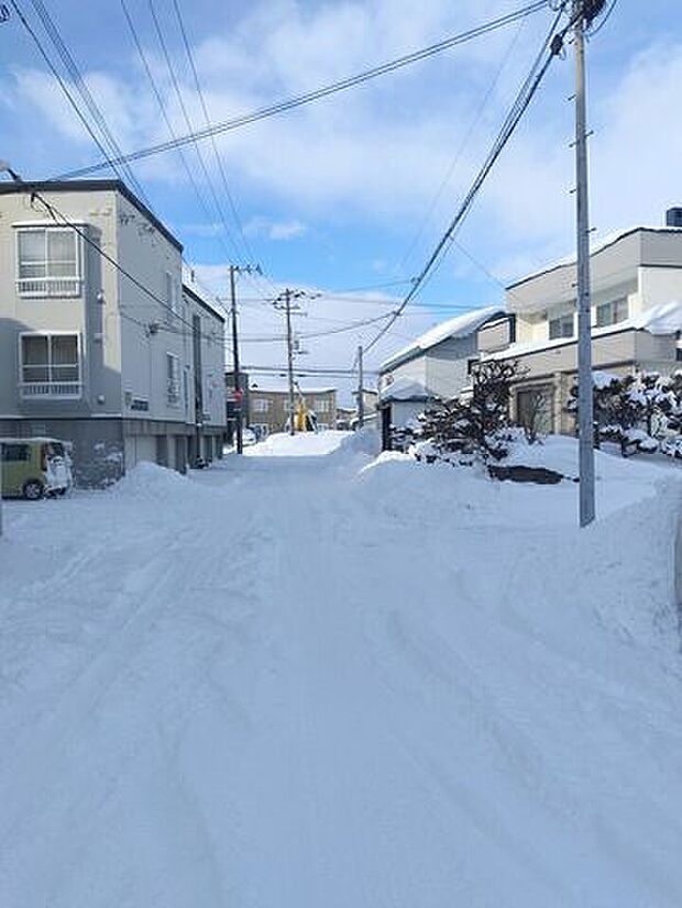 前面道路含む現地写真