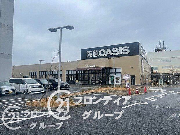 阪急オアシス伊丹大鹿店 徒歩9分。 680m