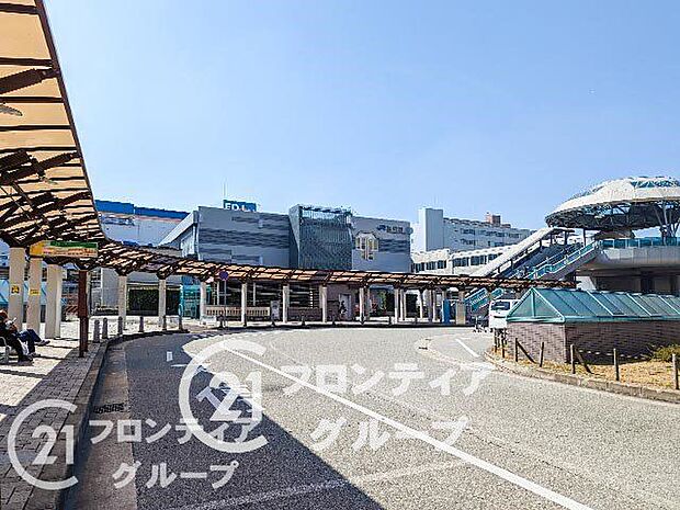 尼崎駅(JR西日本 東海道本線) 徒歩26分。 2050m