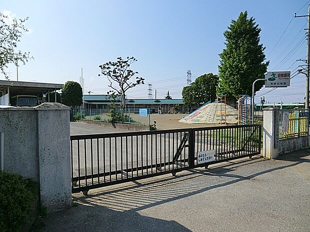 高崎幼稚園（800m）