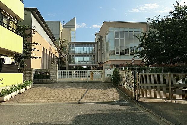 小学校 800m 西東京市立けやき小学校