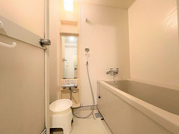 浴室とトイレが分かれているので、水廻りをきれいに快適に保つことができます！