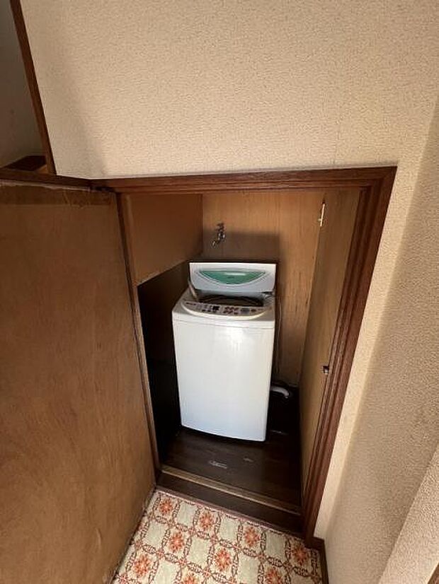 洗濯機はこちらに設置可能です。