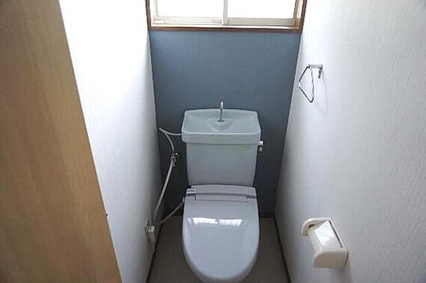 トイレは各階にございます。