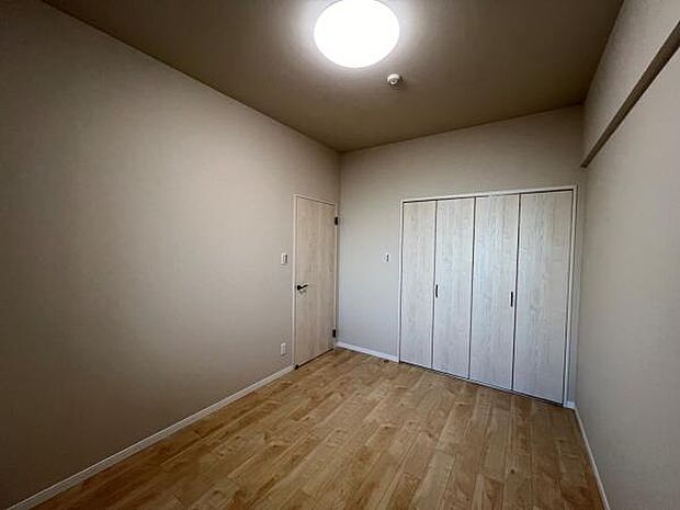 収納付きのお部屋は、室内スペースを広く使えます。