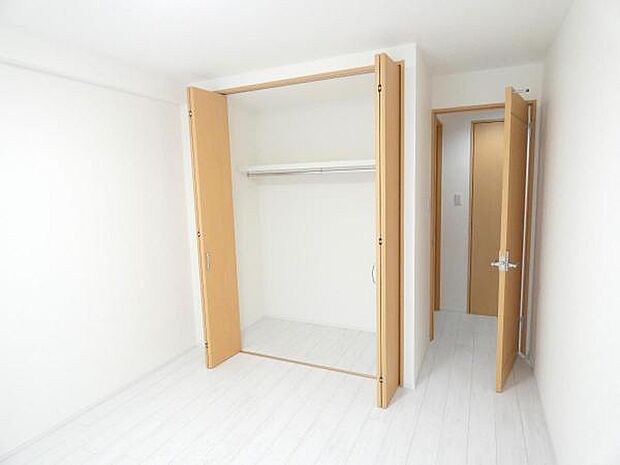 寝室にもご利用いただける居室スペースです。