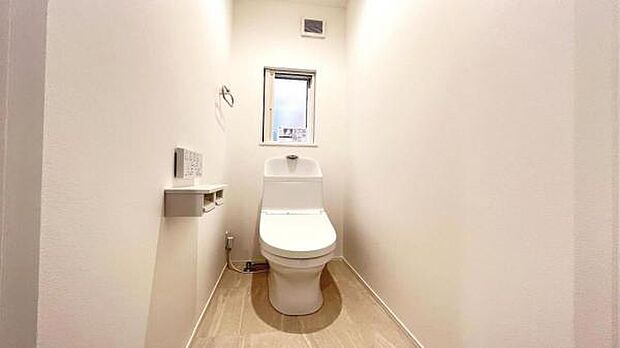 1階2階それぞれにトイレがあります。