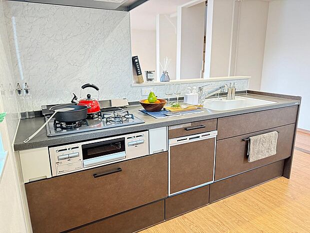 ◇◆キッチン◆◇3口コンロ、食洗器、グリル等の使いやすい設備が多数あります。
