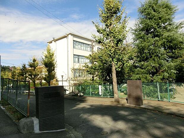 町田市立薬師中学校（1200m）