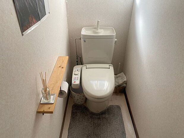 室内(2024年3月)撮影◎現地案内予約受付中！◎トイレは2カ所あり、どちらも便利な手洗い付きトイレです！