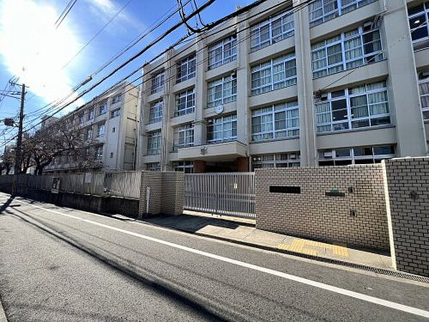 【中学校】大阪市立住吉第一中学校まで683ｍ