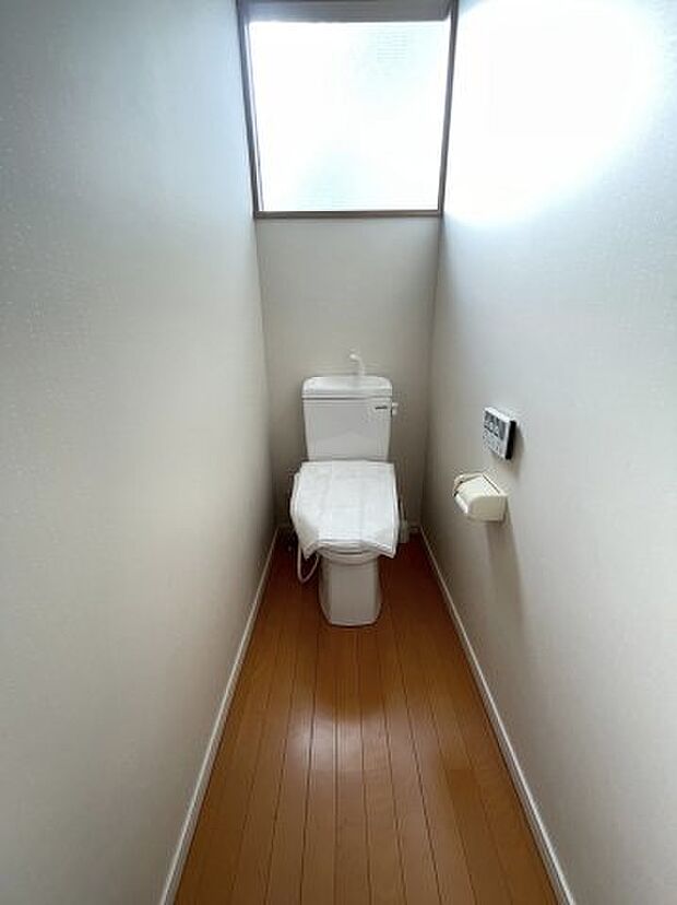 2015年交換済みの綺麗なトイレ