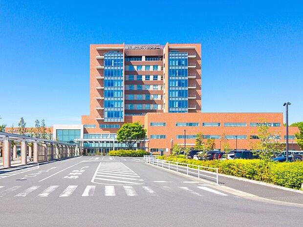 病院 2000m 埼玉県立がんセンター(伊奈町に位置する日本医療機能評価機構認定病院。診療日は月曜日から金曜日まで（休日、年末年始を除く）。全診療科が予約制で、初めの受診には医師の紹介状が必…