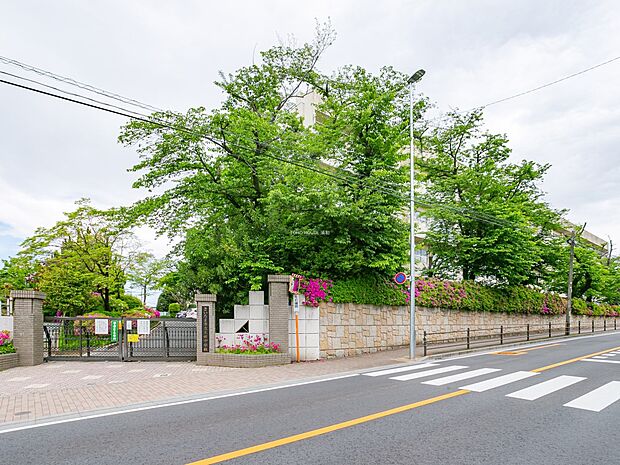 中学校 350m さいたま市立木崎中学校(さいたま市立木崎中学校350ｍ　5分)