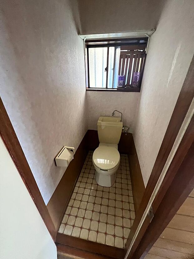窓付きで換気のできるトイレ