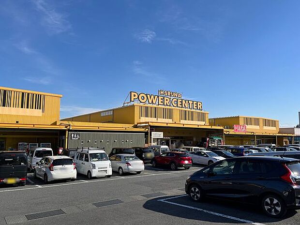 パワーセンターうおかつ榛名店地域密着のスーパーマーケット！ハウスドゥ高崎西店はうおかつの中にあります。 1490m