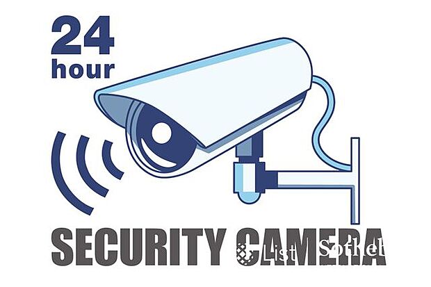 24時間オンラインセキュリティシステム！敷地内や共用部の要所には防犯カメラがあるため、暮らしの安全を見守ります◎