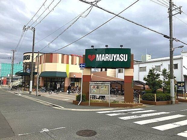 マルヤス 城東店 360m