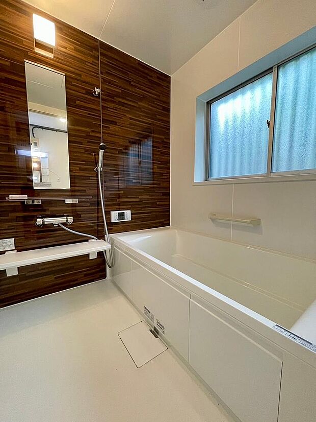 浴室はシンプルでありながら洗練されたデザインが特徴です★