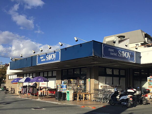 サボイ香里ヶ丘味道館（1031m）