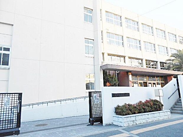 長尾中学校