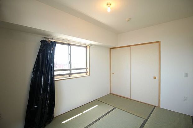 リビング横に設けられた和室スペース。日本人ならやっぱり和室ですよね！