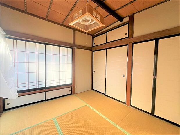 【リフォーム中/和室】4.5帖の和室は畳の表替えを行います。イグサの香りが心地よい空間です。