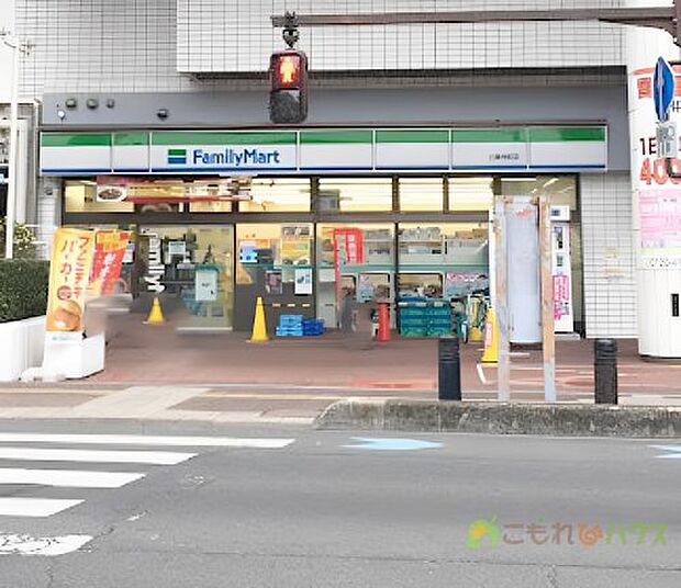 【コンビニエンスストア】ファミリーマート　上尾仲町店まで143ｍ