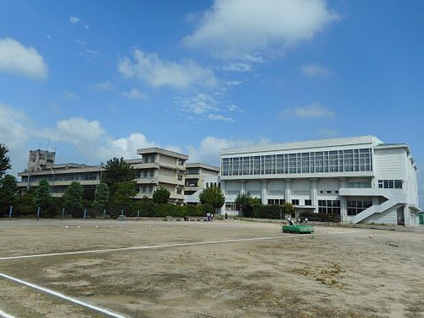 【中学校】加須西中学校まで2490ｍ