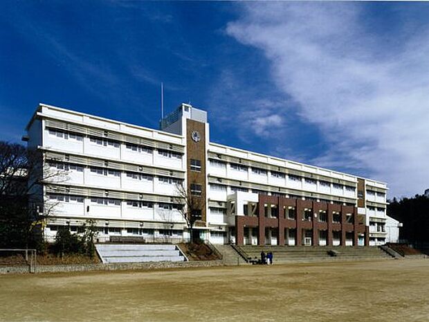 【中学校】神戸市立多聞東中学校まで529ｍ