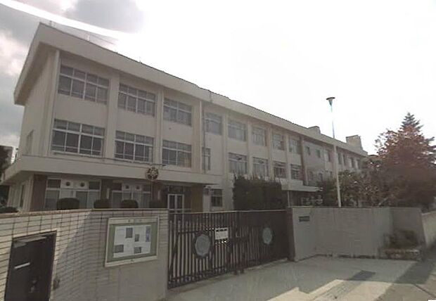 【小学校】京都市立桃山小学校まで1835ｍ