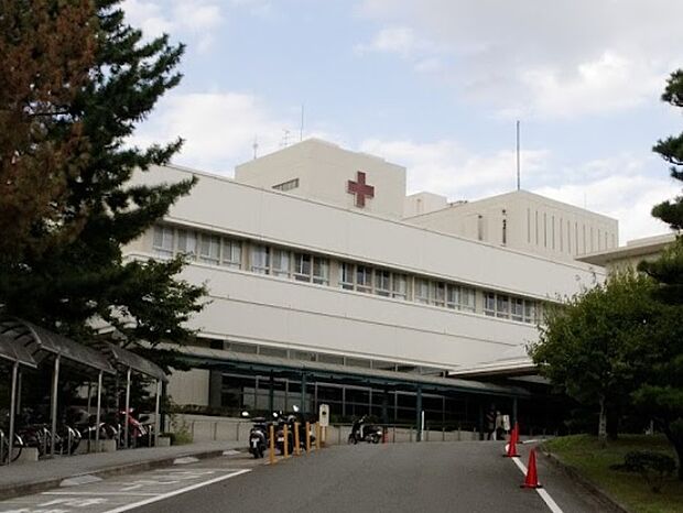 【総合病院】高槻赤十字病院まで1124ｍ