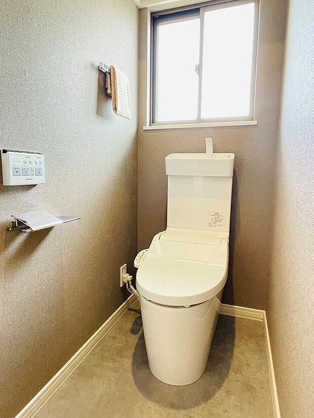 【2階】トイレ交換（Panasonic製）