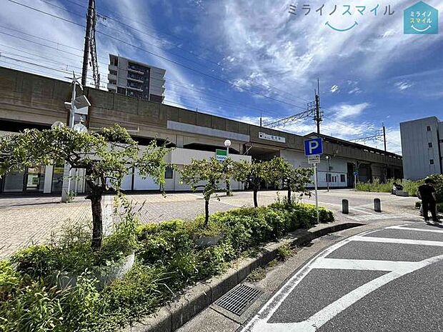 梅坪駅(名鉄 豊田線) 徒歩14分。 1110m