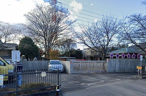 妙厳寺幼稚園 徒歩6分。 440m