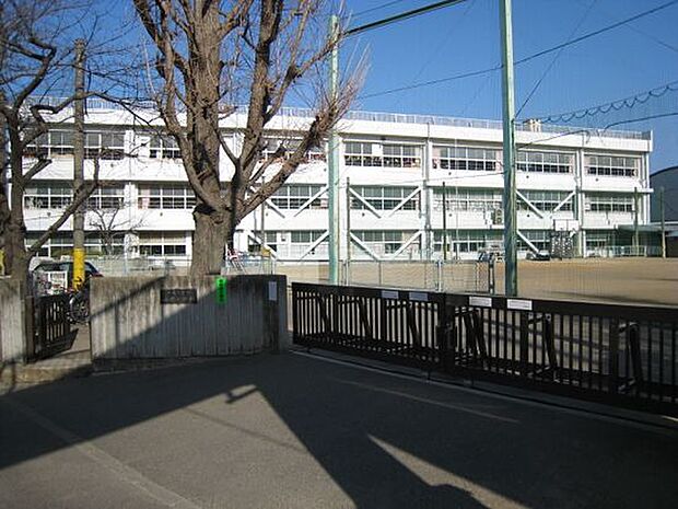 山崎小学校