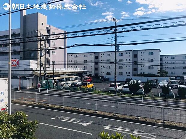 時の流れと共に装いを変える街の景観を独り占め。この街ならではの美しい風景を心ゆくまでお楽しみ下さい。