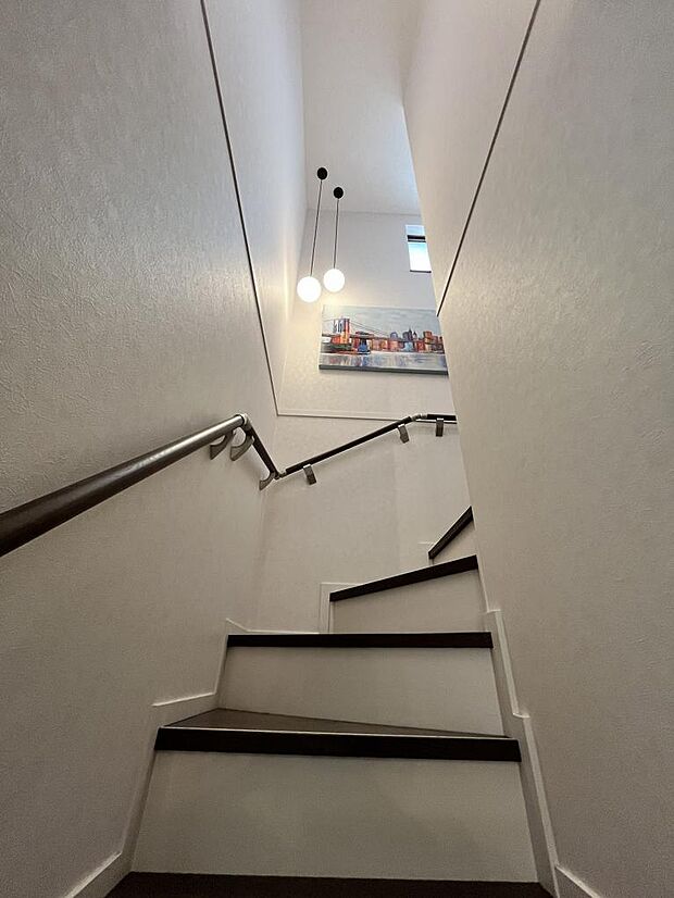 1階から2階へ上がる階段部分