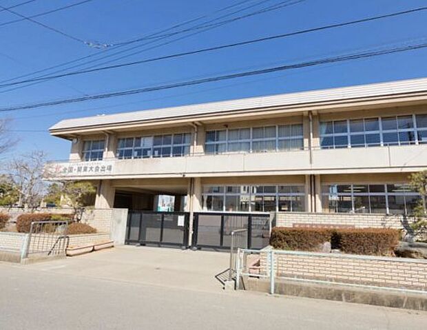 【中学校】熊谷市立　富士見中学校まで763ｍ