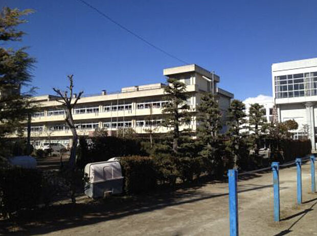 【中学校】加須市立加須西中学校まで2016ｍ