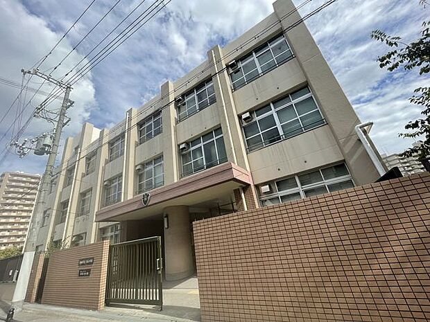 大阪市立三先小学校 350m