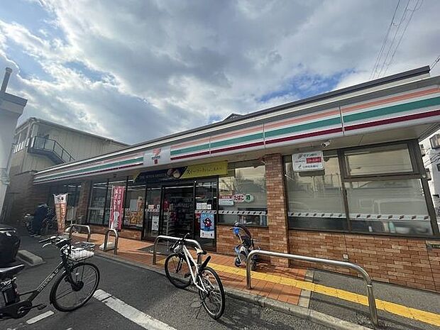 セブンイレブン大阪南恩加島1丁目店24時間営業 70m