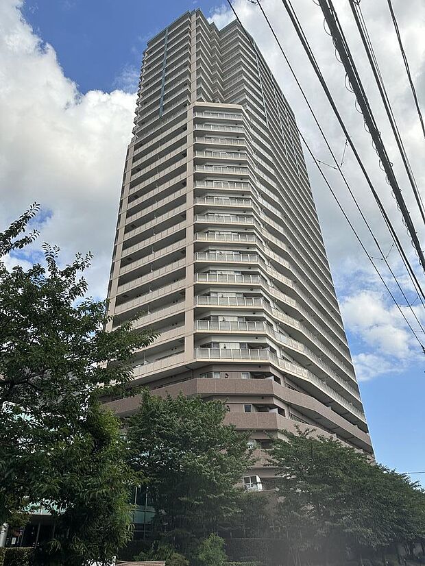 ライオンズ・タワー大島(4LDK) 27階/2702の外観